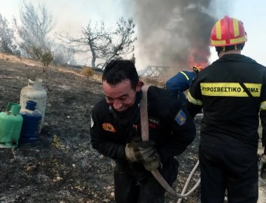 Ρέθυμνο: Υπό μερικό έλεγχο η πυρκαγιά στις Μέλαμπες